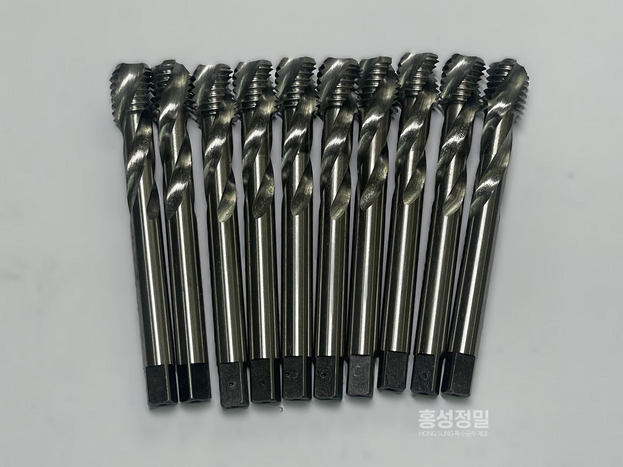 990943119_Gh986bHP_b99c4409389c46bb399c338c46c84a427f5584c8.jpg 이미지크게보기